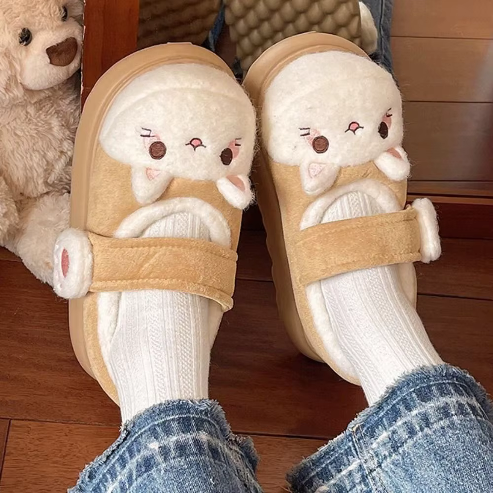 Chaussures patte de chat de dessin animé mignon, pantoufles de neige antidérapantes Kawaii pour chat, vêtements de maison à semelle épaisse, pantoufles épaisses et chaudes pour automne et hiver