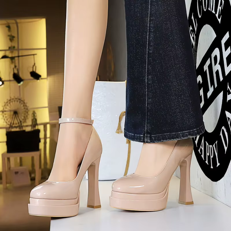Chaussures simples à bout rond pour femmes, avec talons hauts, Double couche, plateforme imperméable, cuir verni, bande lumineuse, une longueur