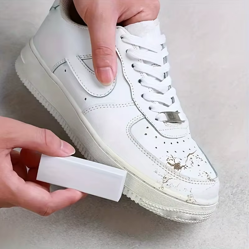 Gomme de nettoyage pour cuir suédé et baskets