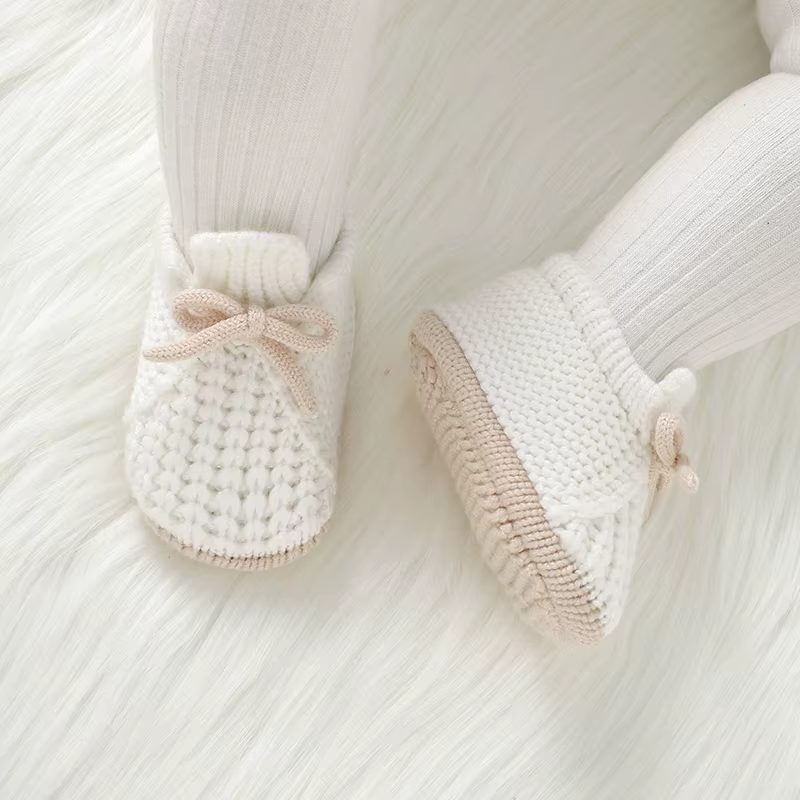 Bébé premiers marcheurs à semelles souples nouveau-né garçons filles berceau Prewalkers à la main tricoté infantile enfant en bas âge chaussures antidérapantes 0-12m
