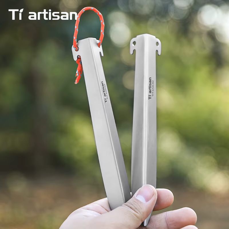 Tiartisan 6 pièces piquets de tente en forme de V en alliage de titane Camping en plein air clous de fixation robustes