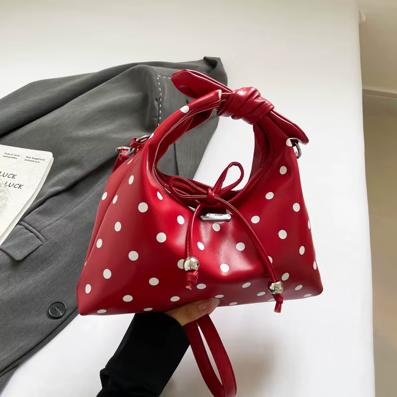 Sac à bandoulière Chic en PU pour femmes, sac à bandoulière en simili cuir, sac à main matelassé, pochette élégante avec chaîne détachable, nouvelle collection 2025