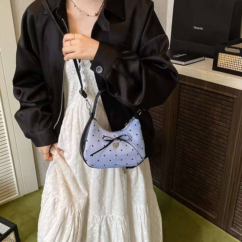 Sac à bandoulière pour femme, nouveau sac d'été avec nœud, sac de banlieue tendance, sac à main à la mode