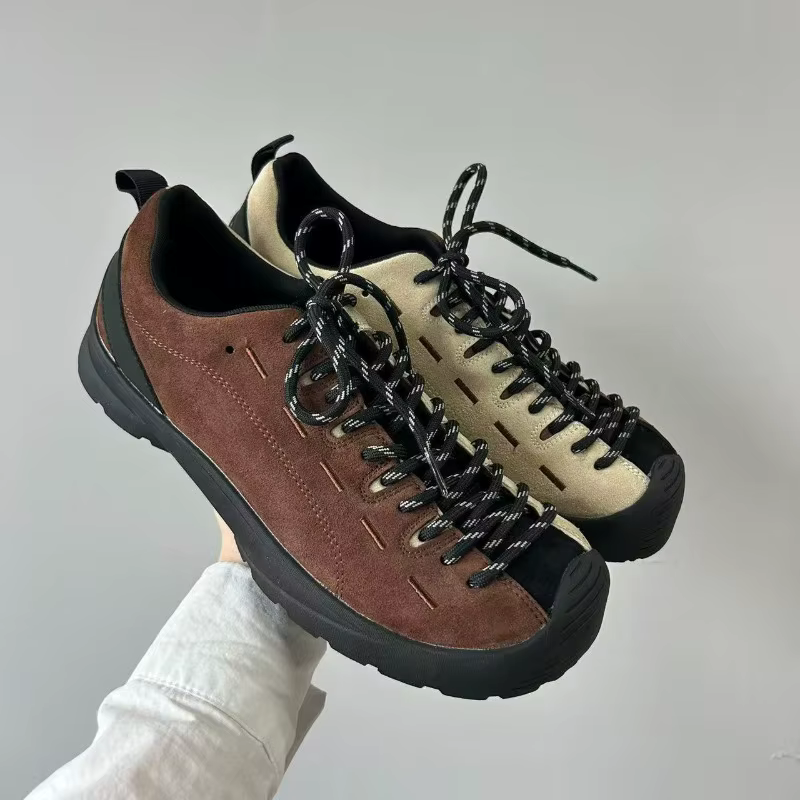 Chaussures de randonnée classiques confortables antidérapantes de qualité supérieure