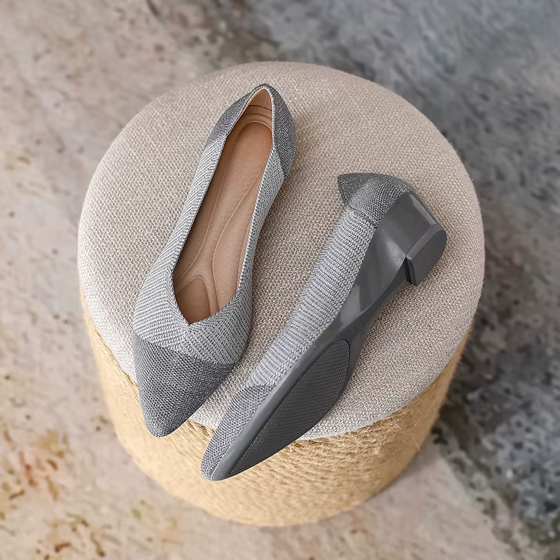 Chaussures tricotées à semelles compensées pour femmes