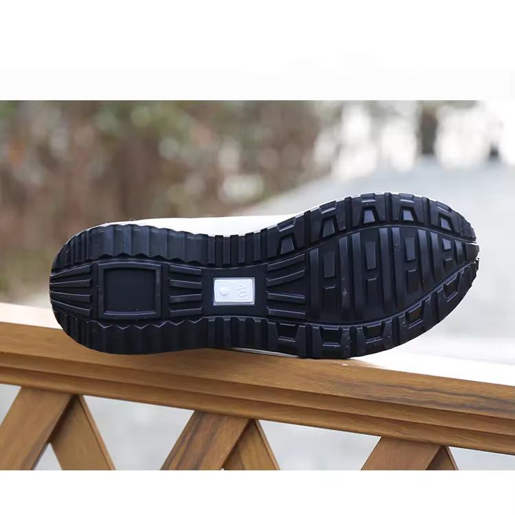 Hommes chaussures de Tennis toile chaussures de sport pour hommes à lacets baskets décontractées respirantes chaussures d'entraînement antidérapantes hommes chaussures vulcanisées