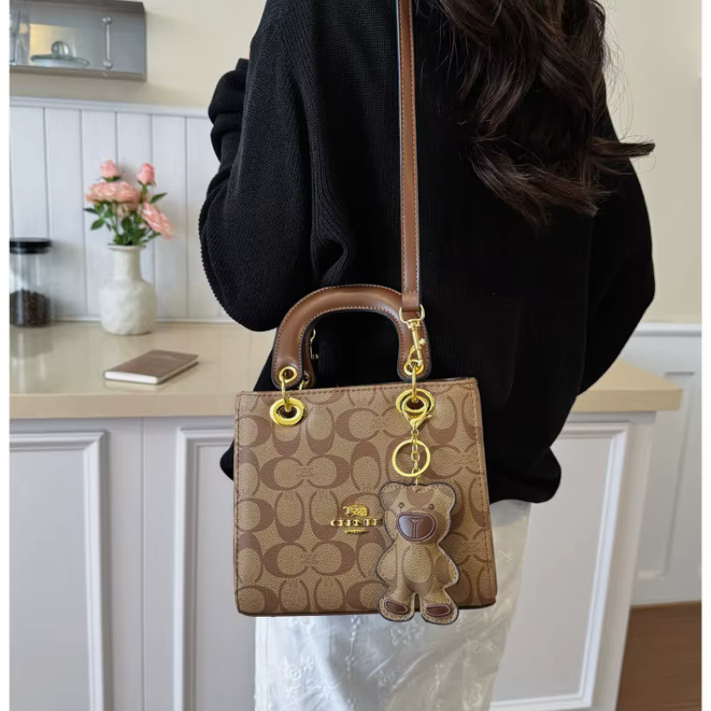 Sac Élégant pour Femme 26 Nouveau Sac à Main Monogramme Circulaire Classique Vintage Mini Sac Fourre-tout Carré Tendance avec Courte Anse Supérieure