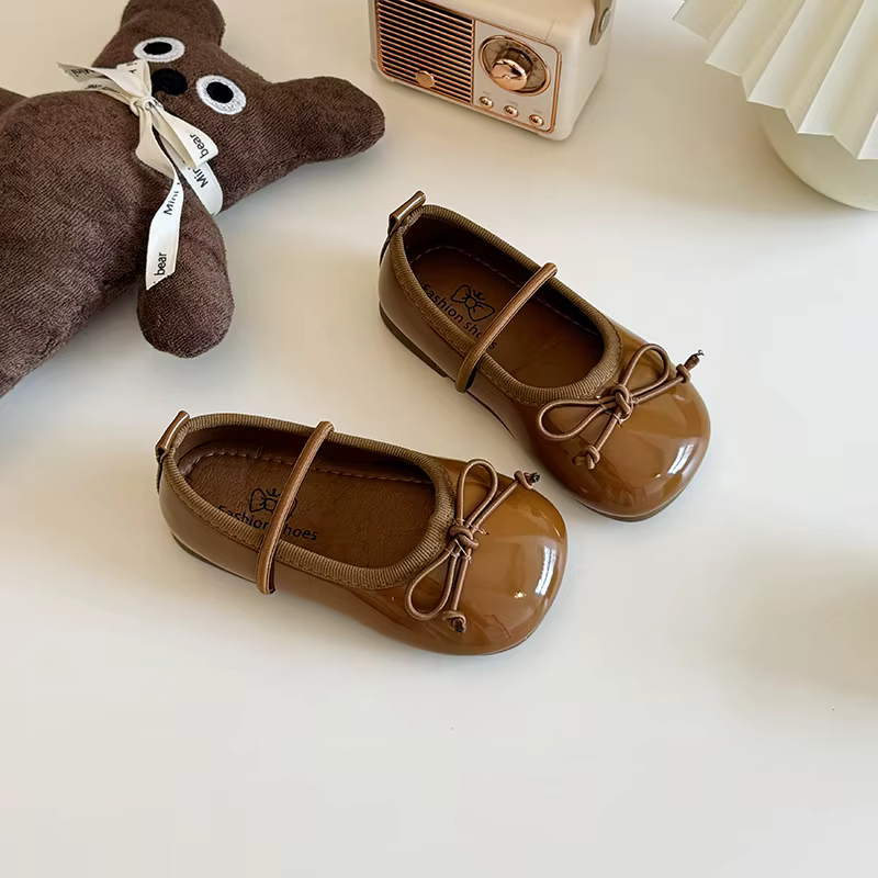 Petites chaussures Mary à enfiler pour filles, version coréenne, semelle souple, nœud, essence, printemps, automne, nouveau, 2024