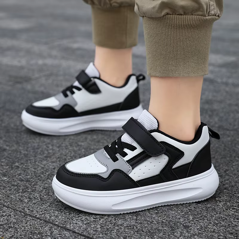 Baskets blanches pour enfants, chaussures décontractées pour garçons et filles, chaussures de Sport en cuir à semelle souple, légères et confortables, baskets à la mode