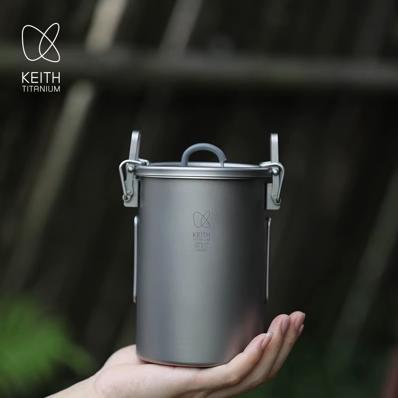Casserole en titane Keith pour la cuisson en plein air