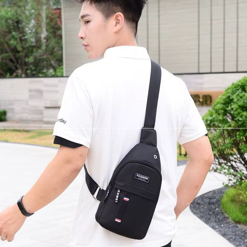 Sac banane étanche pour hommes avec sangle réglable pour les activités de plein air