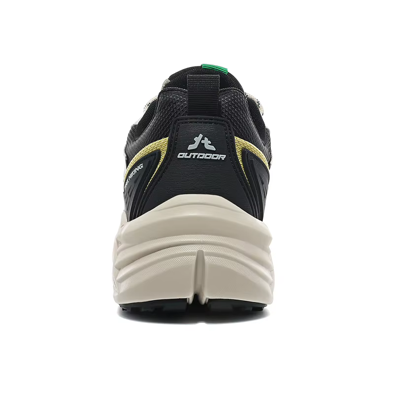 Chaussures de randonnée légères