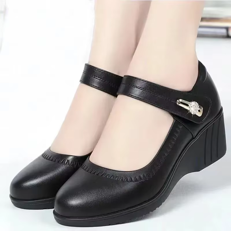 Femmes mode haute qualité chaussures à talons compensés pour printemps été dame décontracté rue confort noir chaussures à talons hauts pour étudiant A06