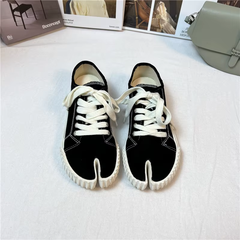 Nouvelles chaussures en toile pour femmes, style japonais, à bout fendu, décontractées, confortables, baskets de créateur, Zapatos Mujer
