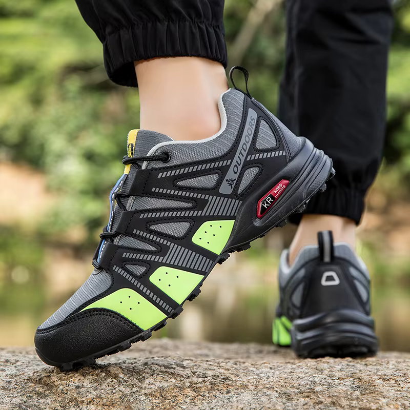 Chaussures de randonnée pour hommes et femmes