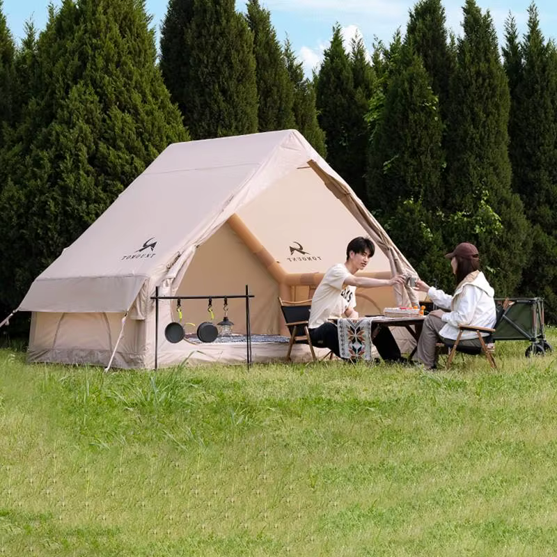 Grande tente gonflable automatique
