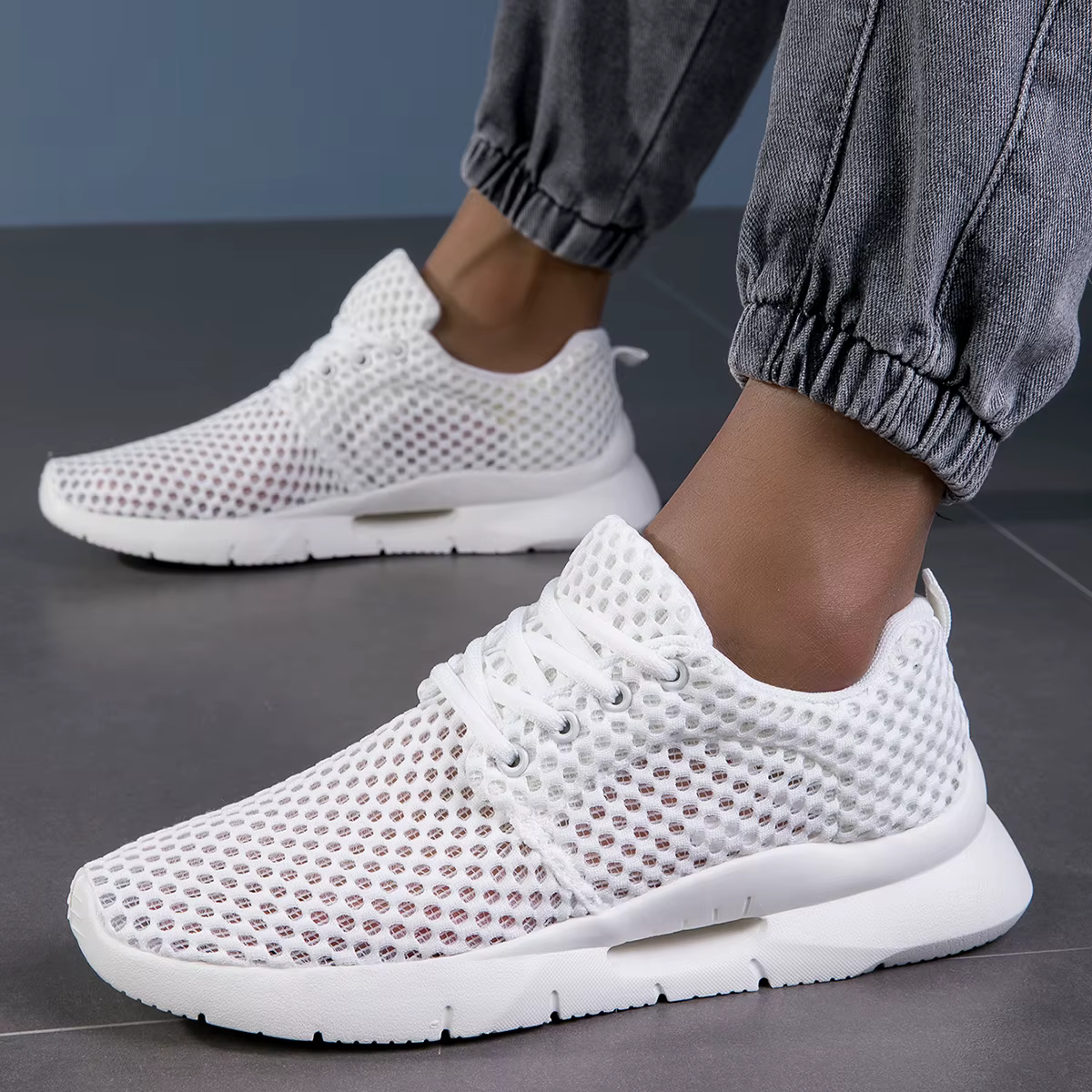 Nouvelles chaussures en maille blanche pour hommes respirant été léger randonnée
