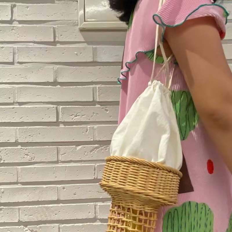 Petit sac à main en forme de crème glacée