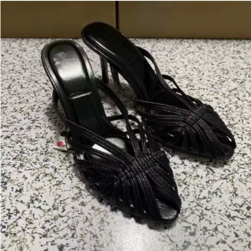Pantoufles à talons hauts pour femmes, Design à bande étroite dorée, sandales coulissantes à bout pointu et à talons fins, chaussures élégantes pour robe de Banquet