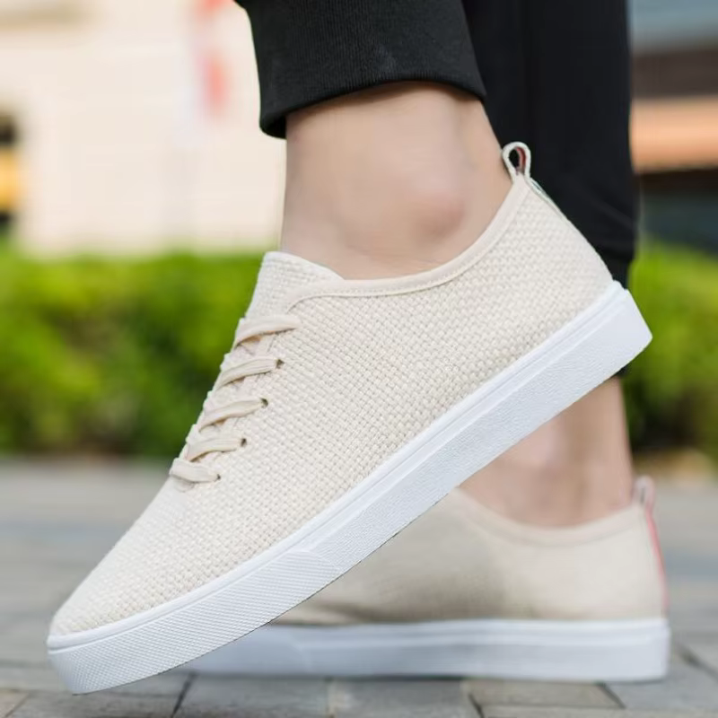 Chaussures de marche en maille respirante pour hommes
