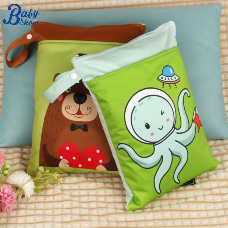 Sac à couches réutilisable imperméable à l'eau avec deux fermetures à glissière