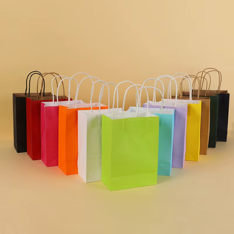 Mini petit sac en papier Kraft avec poignées, 30/50/100 pièces, sac cadeau de Festival, sacs de courses pour bonbons de haute qualité