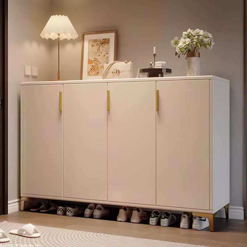 Meuble à chaussures crème, nouveau meuble de rangement à l'entrée de la maison, intégré à l'étagère à chaussures de la véranda, meuble mural.