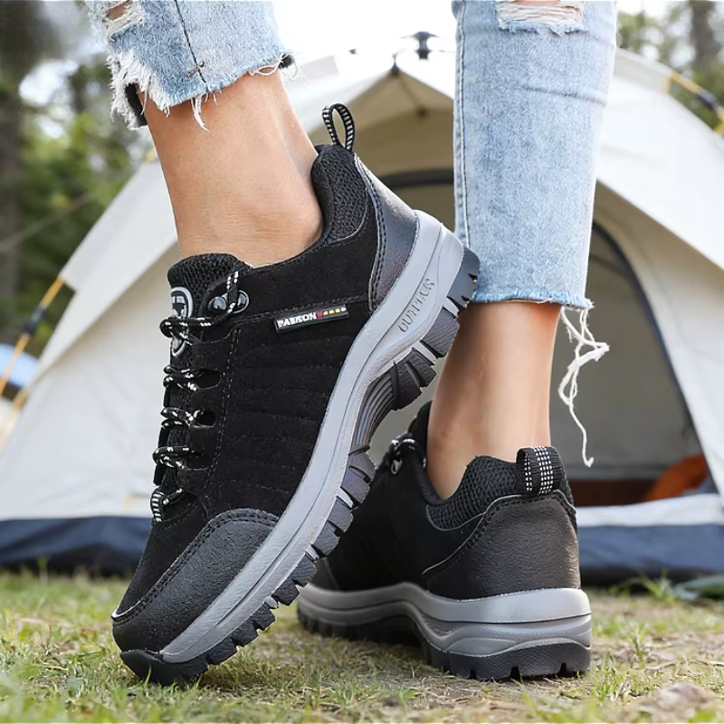 Chaussures de randonnée en daim et cuir pour femmes
