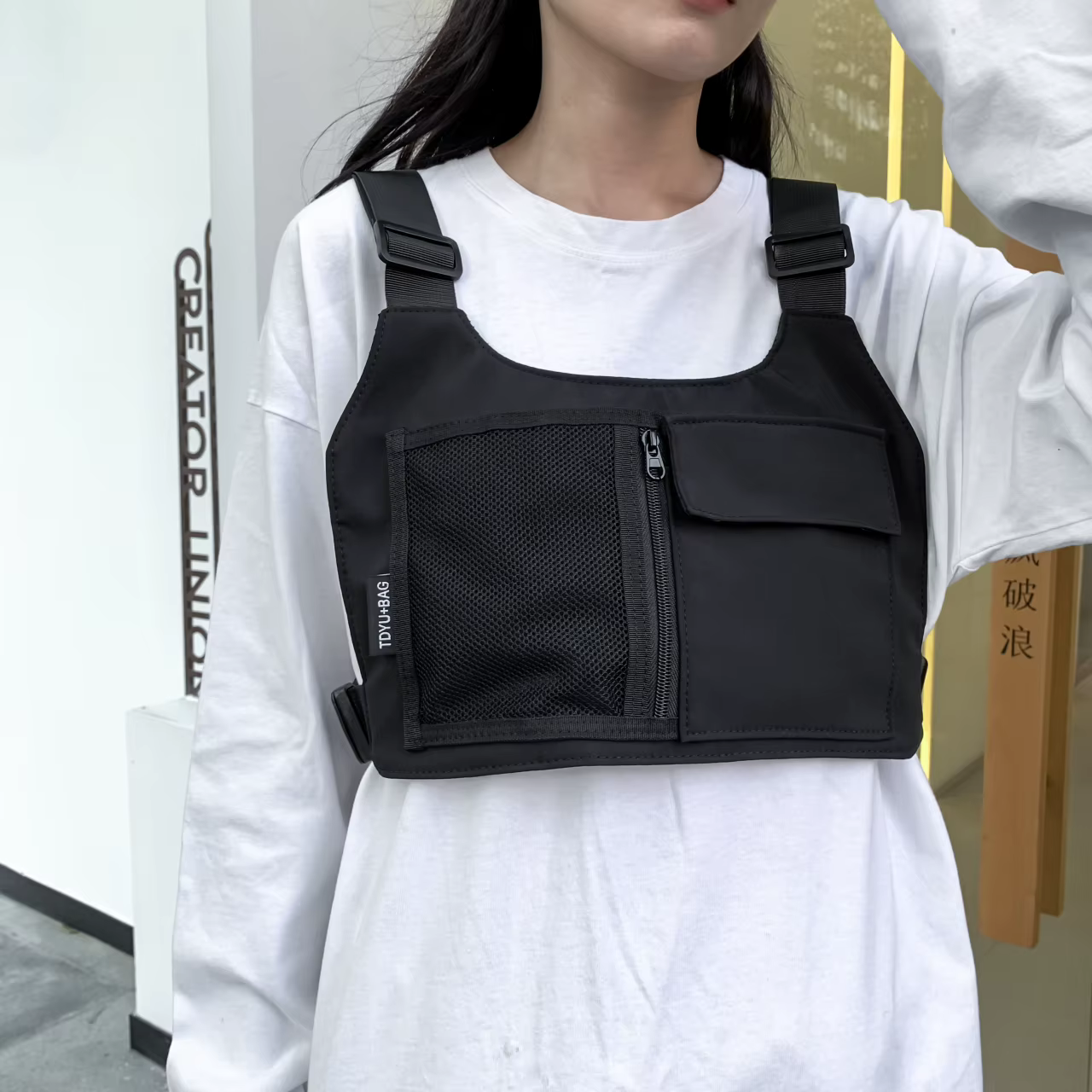 Sac de poitrine unisexe en nylon noir, sac à dos tactique pour sports de plein air, sac banane streetwear hip-hop