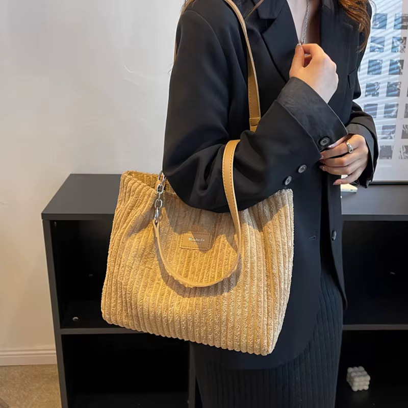 Sac à bandoulière en velours côtelé pour femmes
