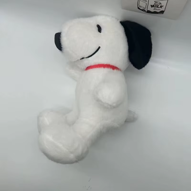 30 cm dessin animé mignon Snoopy en peluche oreiller canapé dos en peluche poupée cadeaux pour les enfants