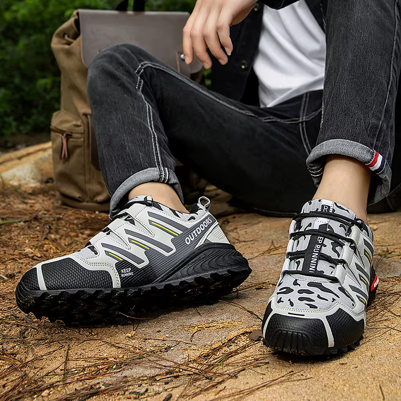 2025 nouveaux hommes chaussures de randonnée en plein air