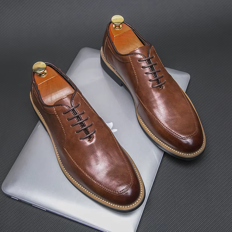 Chaussures provoqué pointues polyvalentes pour hommes