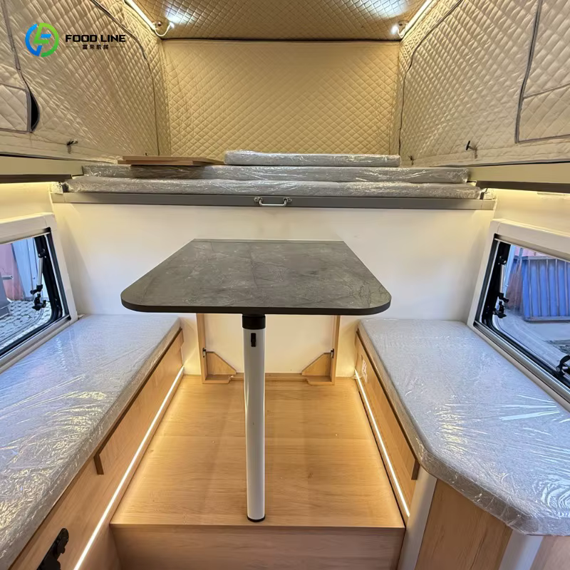 Tente de toit rigide pour camionnette tout-terrain