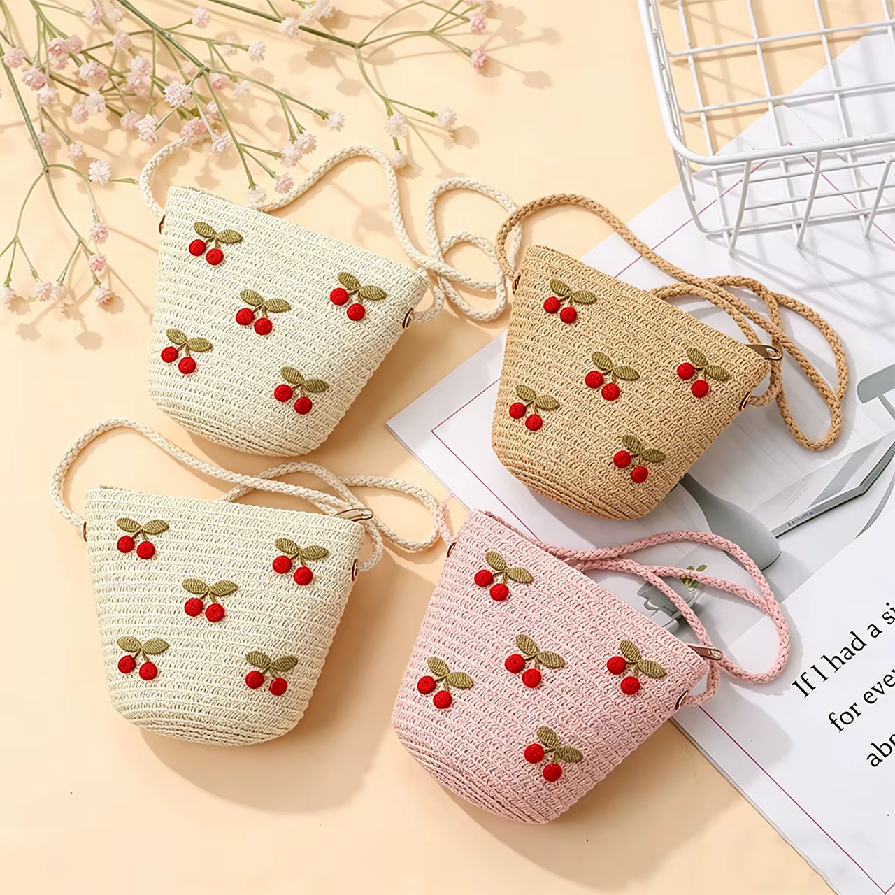 Sac en paille tressé pliable pour enfants, sacs à bandoulière d'été pour filles, sacs à main pour enfants motif cerises rouges, sacs de plage et de voyage, petits portefeuilles