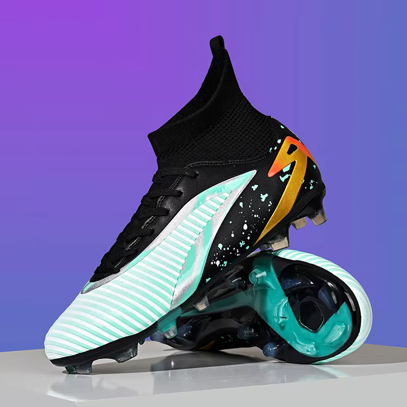 Nouvelles chaussures de football pour hommes, chaussures de sport, chaussures de futsal à cheville haute, chaussures de football de haute qualité, antidérapantes pour intérieur et extérieur, ultralégè
