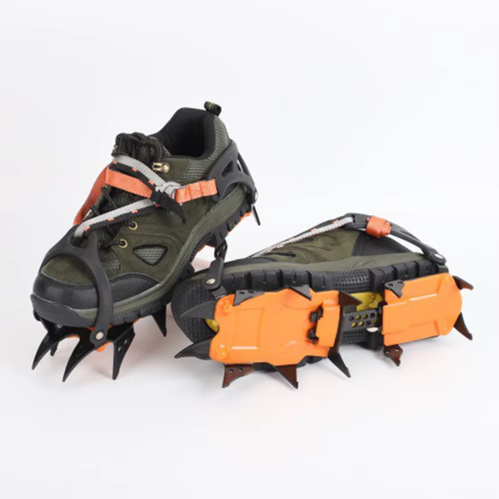 Crampons professionnels à 12 dents