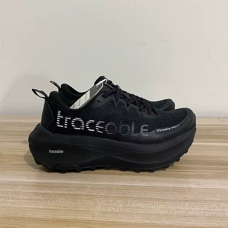 Chaussures de course sur sentier pour hommes de marque originale