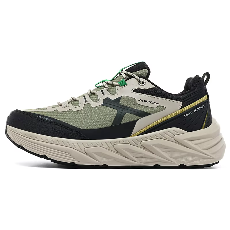 Chaussures de randonnée légères