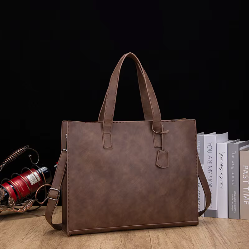 Sacs à main en cuir de créateur de luxe sac d'ordinateur portable Vintage pour femmes valise homme sac à bandoulière hommes porte-documents sac Maletin Cuero Hombre