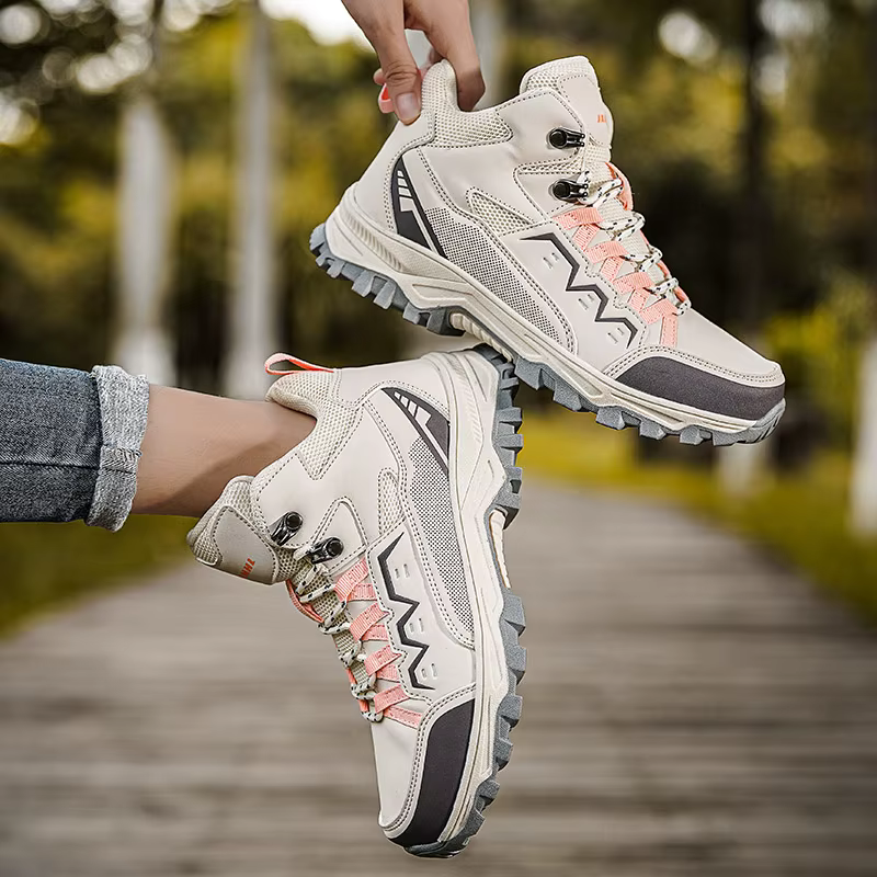 Chaussures de randonnée montantes pour hommes et femmes
