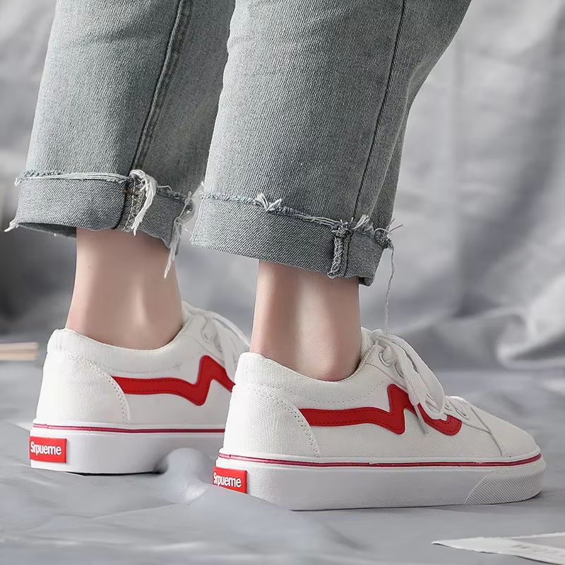 Chaussures en toile pour étudiantes, baskets blanches respirantes et polyvalentes, nouvelle collection printemps 2025