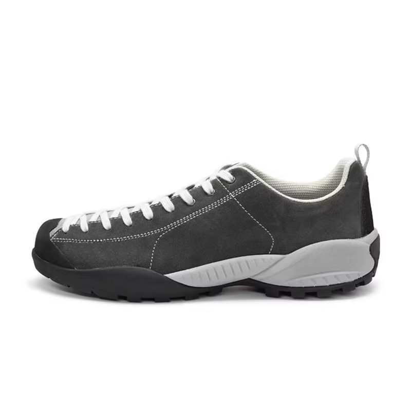 Chaussures de randonnée classiques confortables antidérapantes de haute qualité