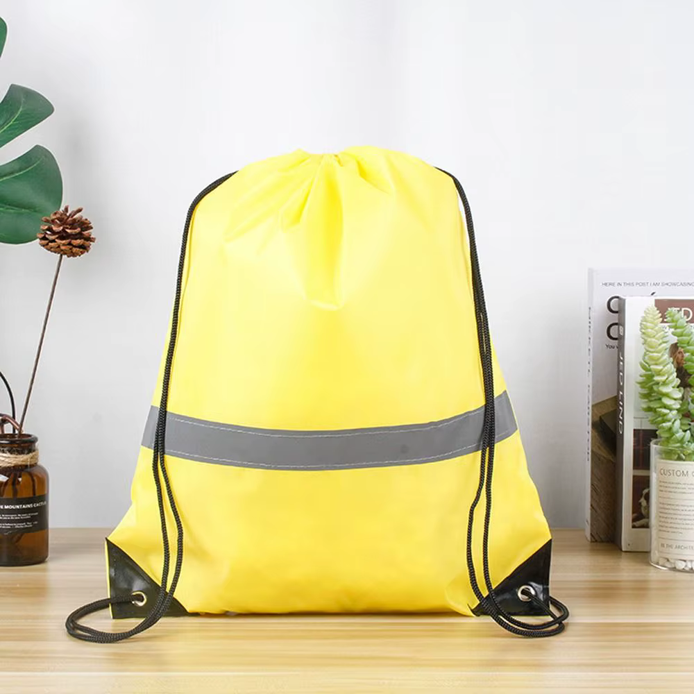 Sac à dos de sport à cordon de serrage avec bande réfléchissante