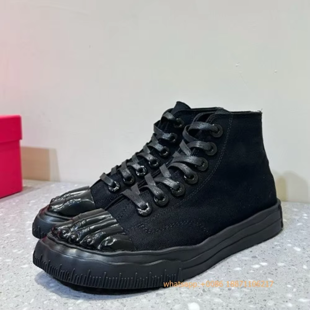 Chaussures de défilé dorées à cinq doigts pour femmes, escarpins de sport décontractés à semelle épaisse, Sexy, modèle de fête, baskets à lacets, nouvelle collection été 2024