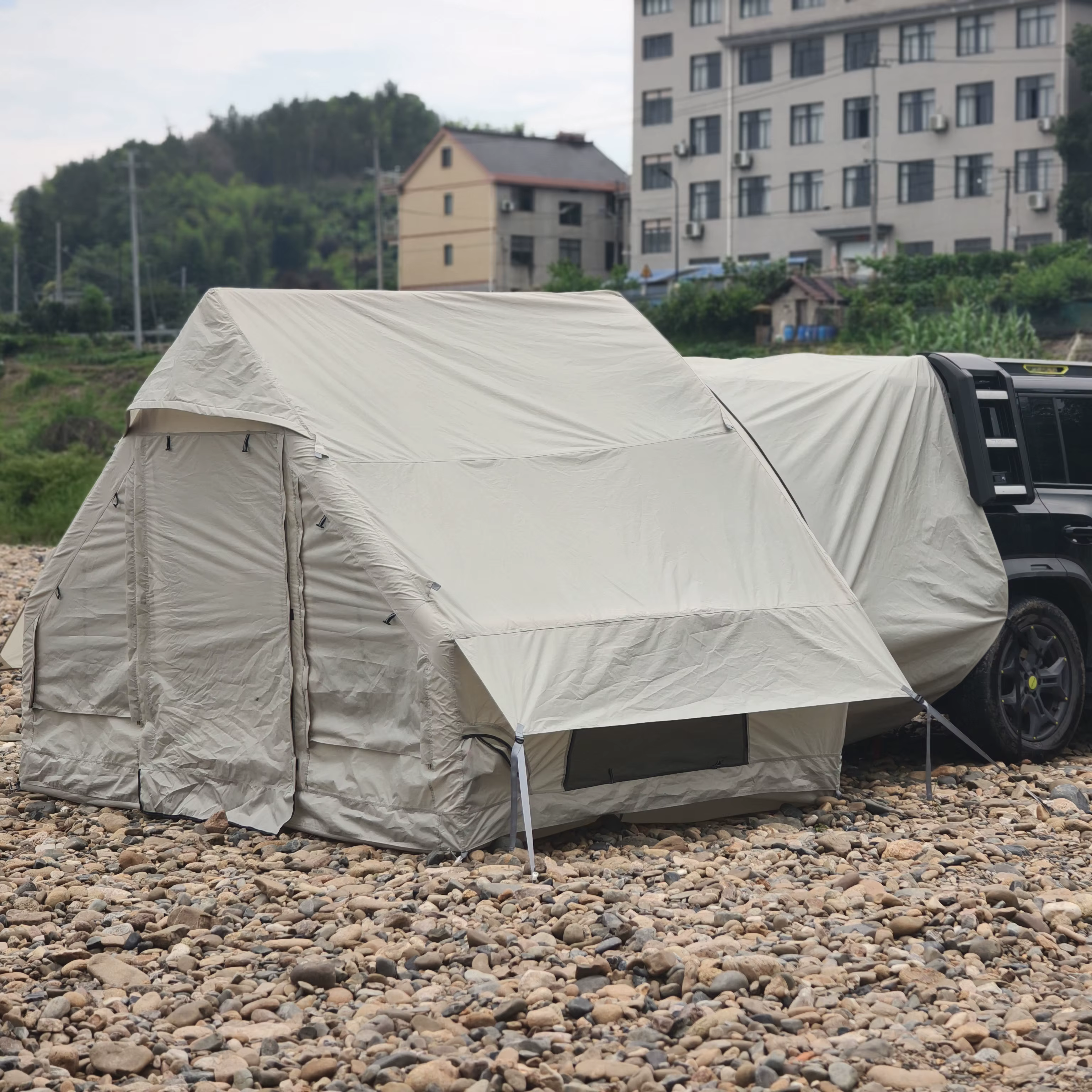 Tentes arrière gonflables pour voiture avec pompe manuelle