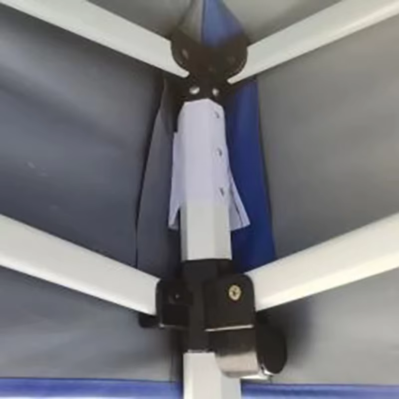 Tente imperméable et résistante au soleil