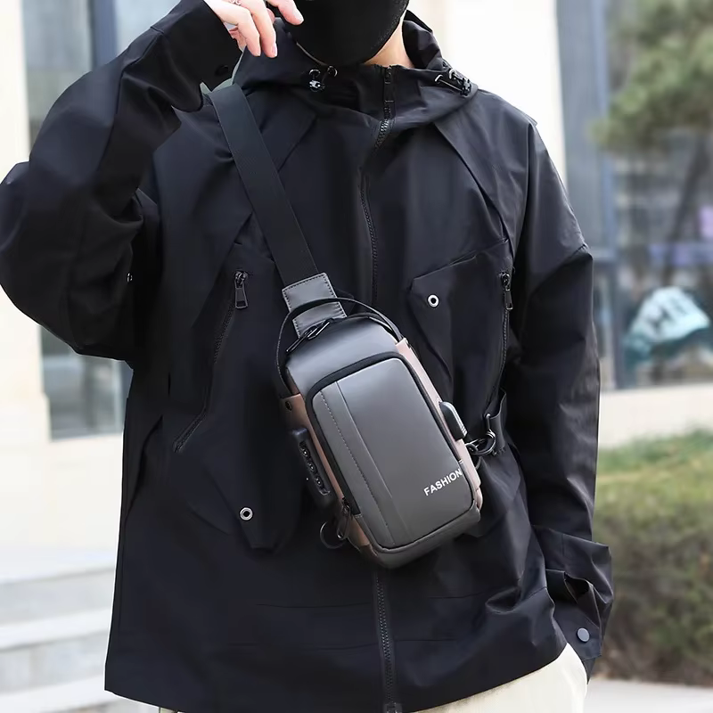 Petits sacs de taille pour hommes