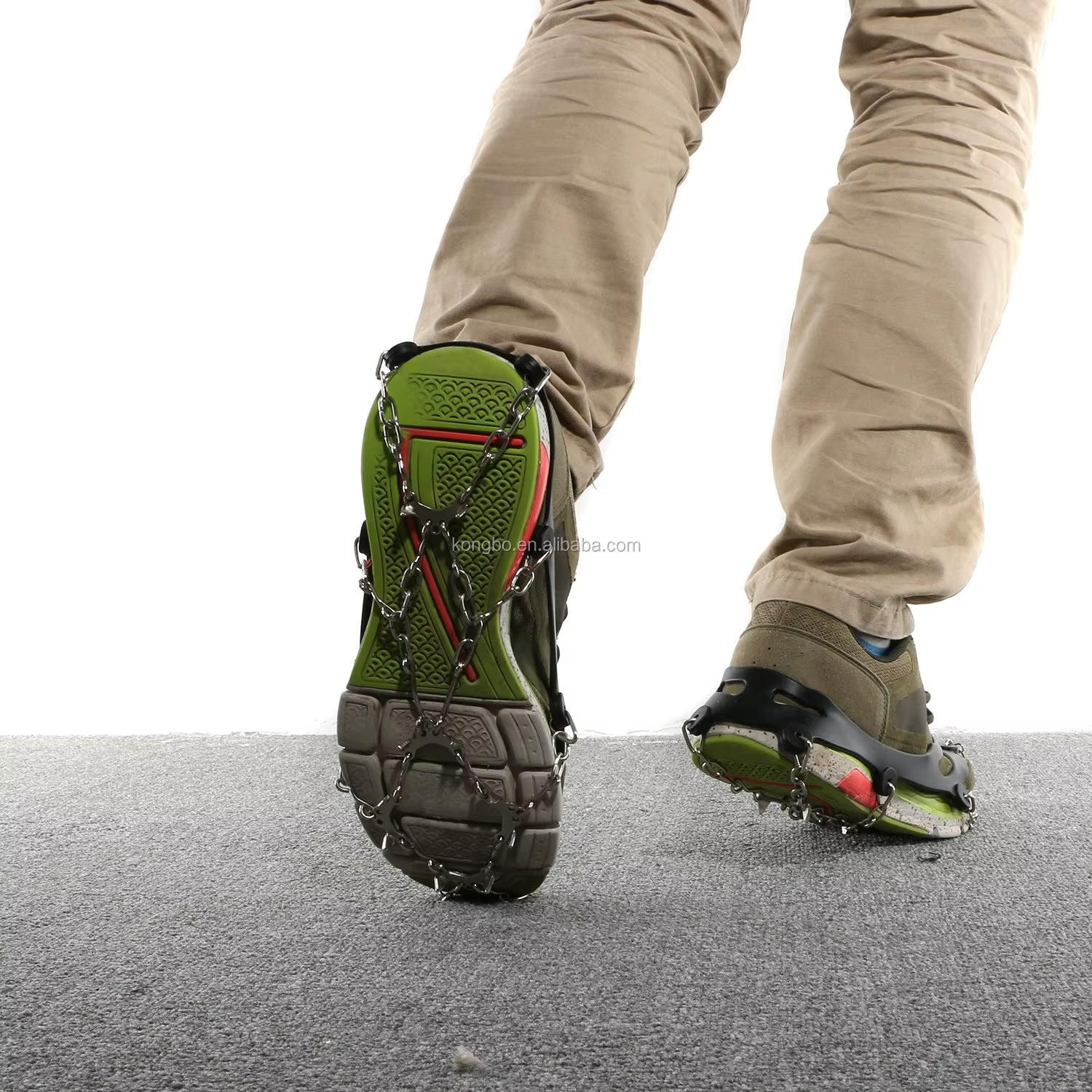 Crampons de traction pour la neige en plein air