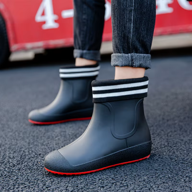Chaussures de pluie antidérapantes allemandes pour hommes, bottes de pluie chaudes mi-mollet, chaussures imperméables en velours, chaussures de cuisine, lavage de voiture, chaussures de pêche pour fem